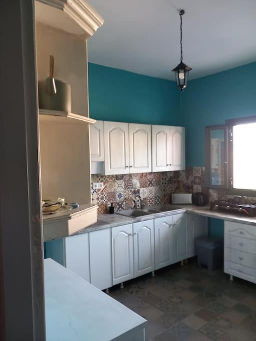 Stoupa Beachside Retro Apartment Екстериор снимка
