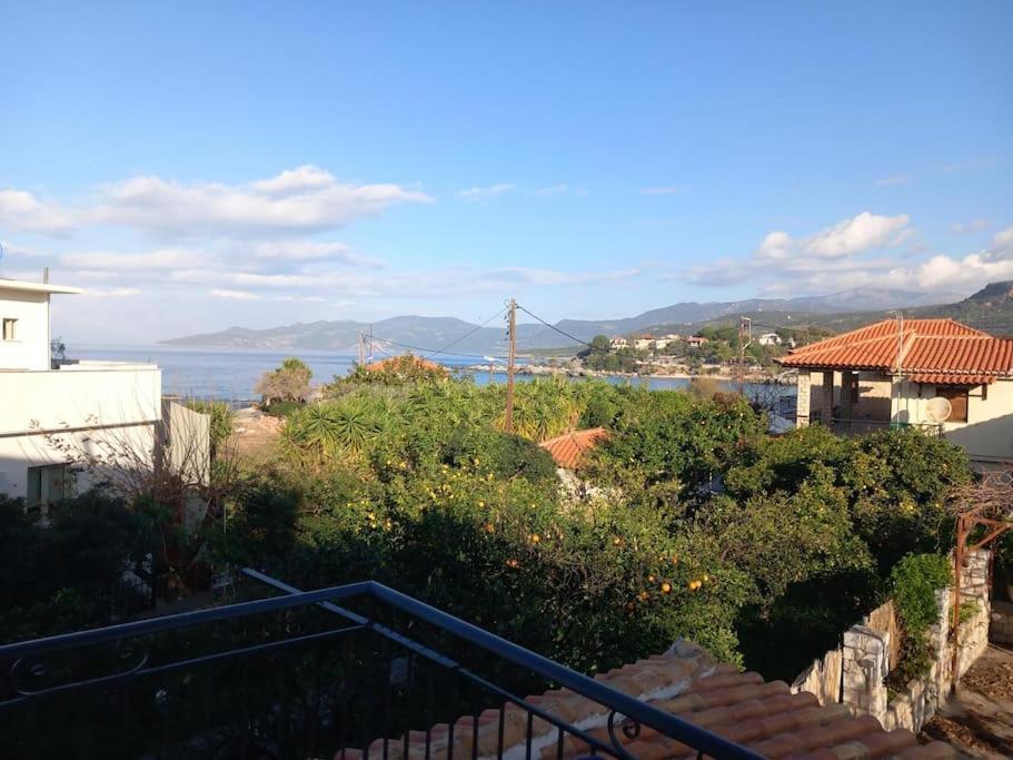 Stoupa Beachside Retro Apartment Екстериор снимка
