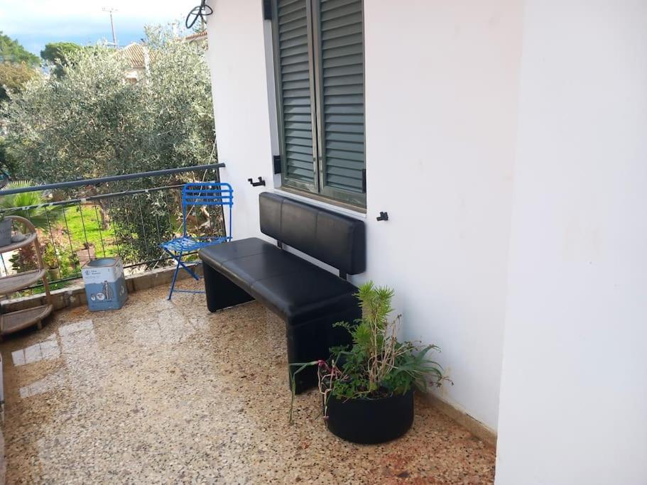 Stoupa Beachside Retro Apartment Екстериор снимка